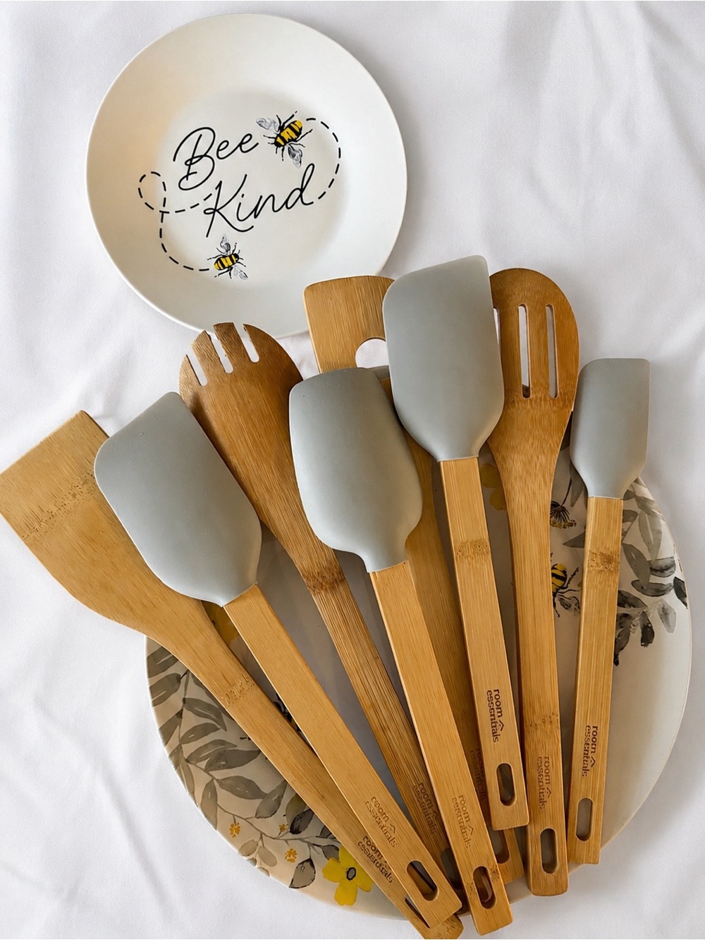 Room Essentials Bamboo Cooking Utensil Set with Gray Silicone Heads